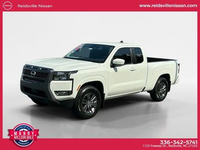 New 2025 Nissan Frontier SV