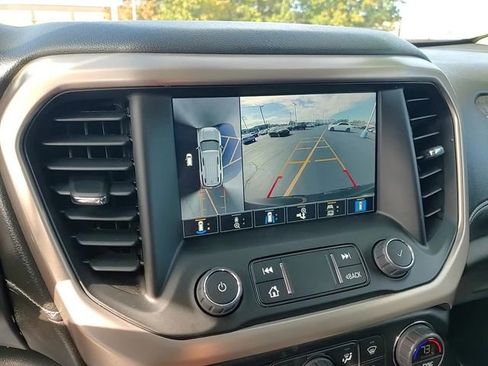 Used 2023 GMC Acadia Denali w/ Denali Ultimate Package image 18