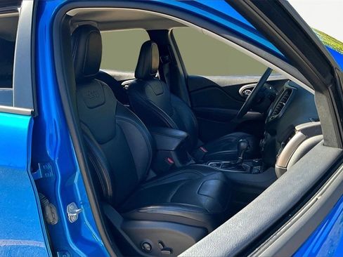 Used 2022 Jeep Cherokee Latitude Lux image 7