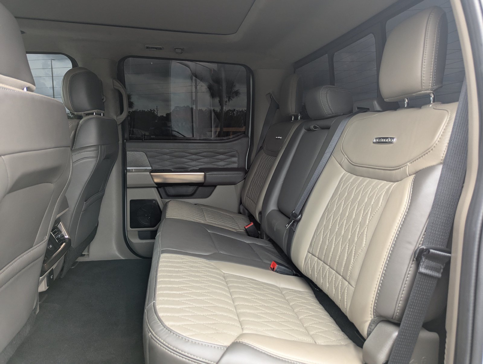 Certified 2026 Ford F250 Platinum w/ Platinum Plus Package AWD/4WD image 26