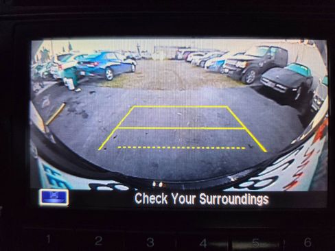 Used 2018 Honda HR-V LX image 17