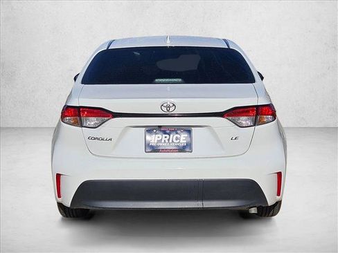 Used 2023 Toyota Corolla LE image 7