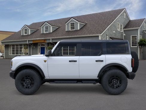 New 2026 Ford Bronco Badlands AWD/4WD image 3