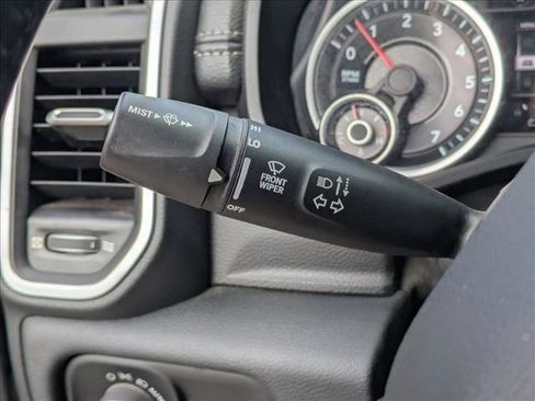 Used 2022 RAM 1500 Laramie w/ Sport Appearance Package AWD/4WD image 10
