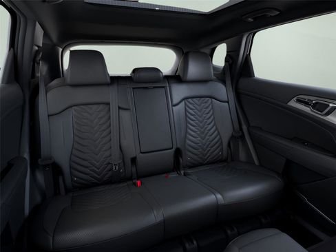 New 2026 Kia Sportage X-Line w/ X-Line Technology Package AWD/4WD image 16