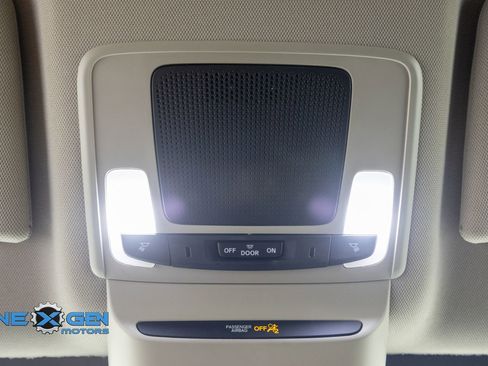 Used 2024 Honda HR-V LX image 22
