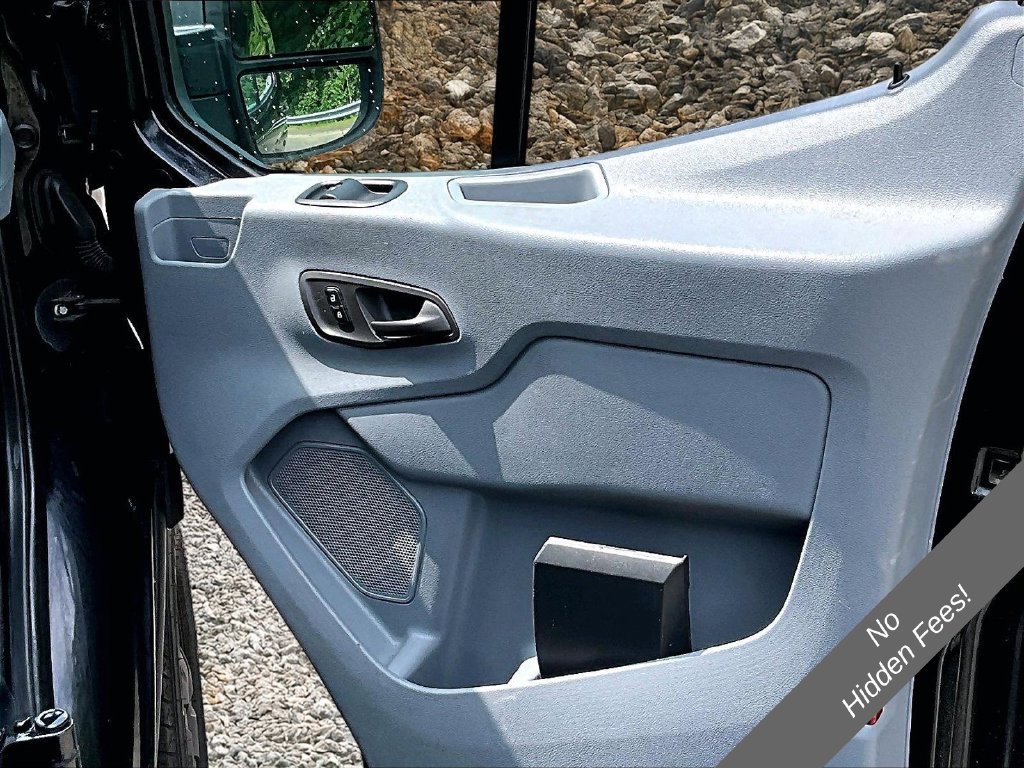 Used 2018 Ford Transit 150 XL RWD image 22