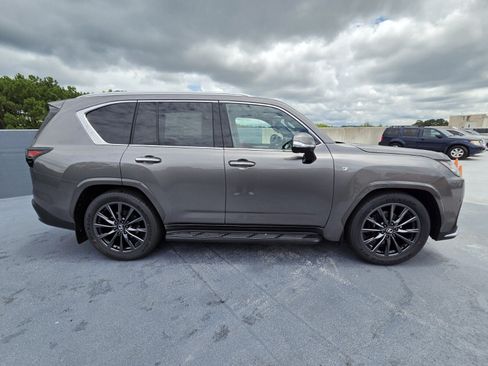 New 2026 Lexus LX 700h F Sport AWD/4WD image 6