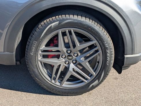 New 2026 Ford Explorer ST-Line image 12