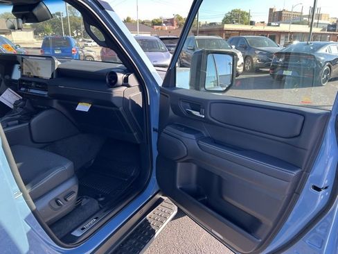 Certified 2025 Toyota Land Cruiser image 39