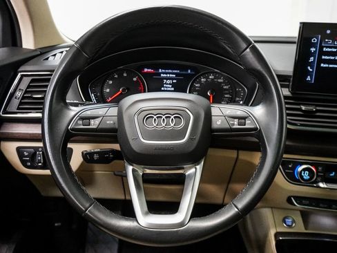 Used 2023 Audi Q5 2.0T Premium w/ Convenience Package AWD/4WD image 13