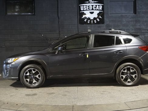 Used 2019 Subaru Crosstrek 2.0i Premium AWD/4WD image 3