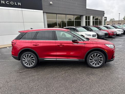 Certified 2023 Lincoln Corsair Reserve AWD/4WD image 8