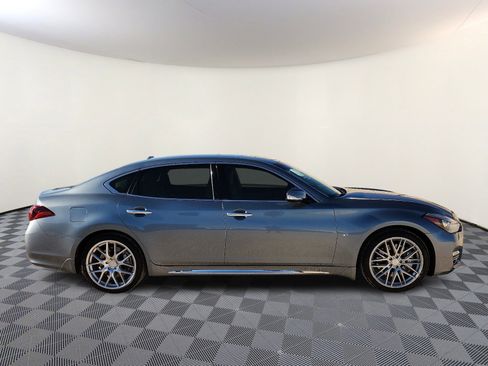 Used 2017 INFINITI Q70 L 3.7 w/ Deluxe Touring Package image 5