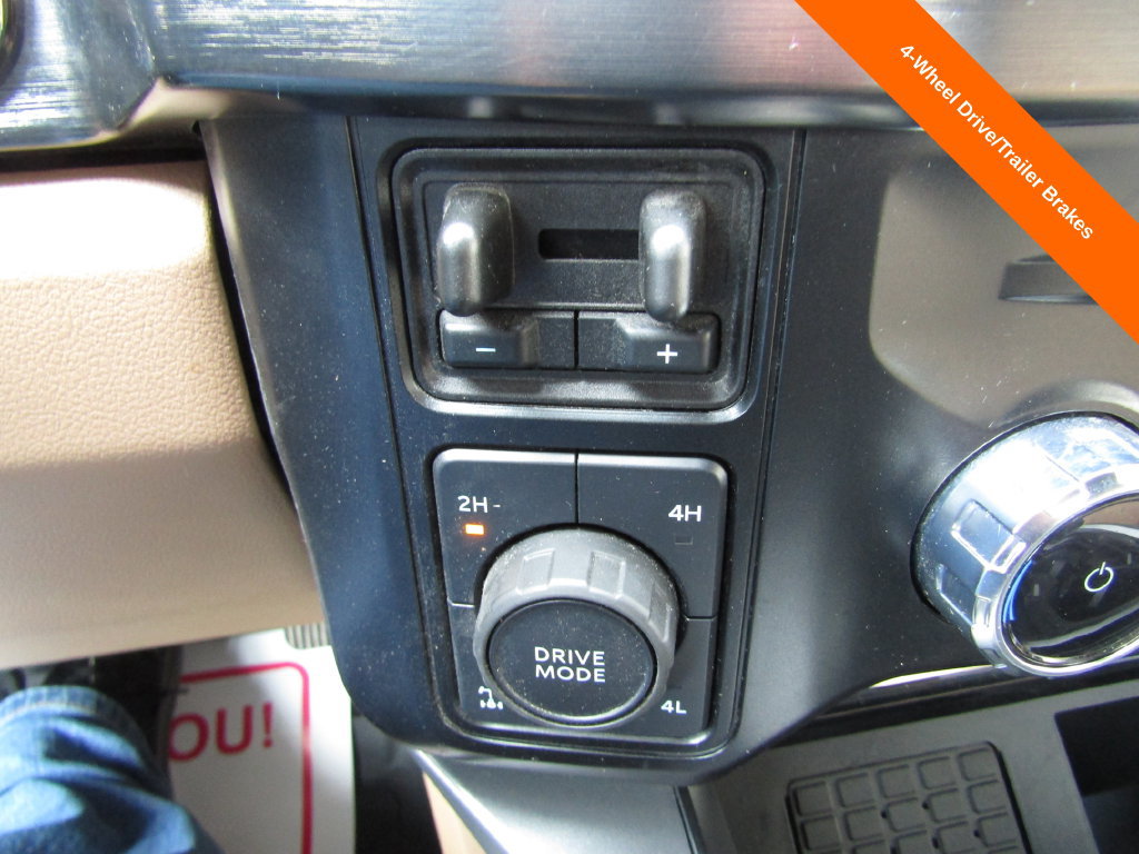 Used 2025 Ford F250 Lariat w/ Chrome Package AWD/4WD image 16