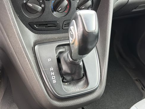 Used 2016 Ford Transit Connect XL FWD image 21