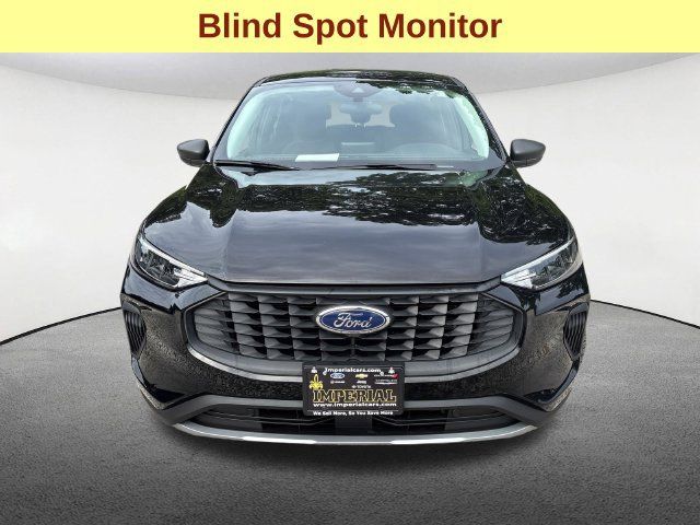 Used 2023 Ford Escape AWD image 4