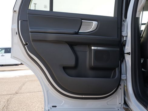 New 2025 Ford Expedition Platinum image 20