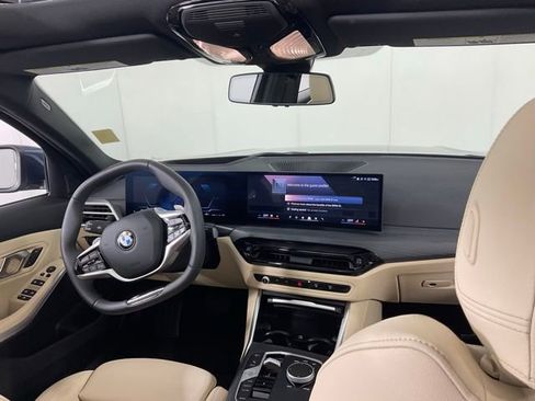 Certified 2025 BMW 330i xDrive Sedan w/ M Sport Package AWD/4WD image 29
