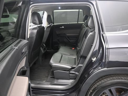 Used 2021 Volkswagen Atlas SE FWD image 27