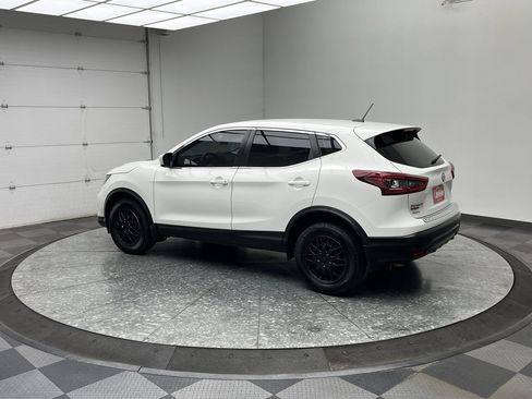 Used 2020 Nissan Rogue Sport S AWD/4WD image 2