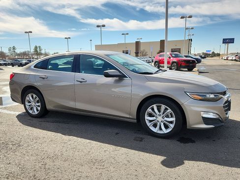 Used 2023 Chevrolet Malibu LT image 8
