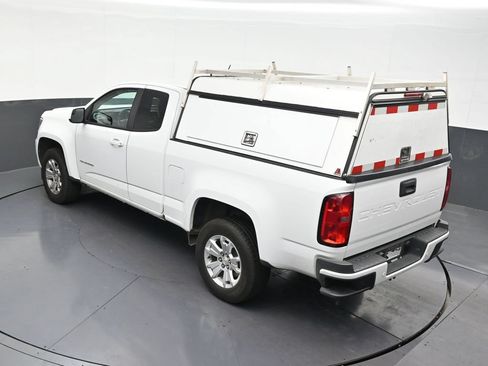 Used 2022 Chevrolet Colorado LT w/ Safety Package RWD image 16
