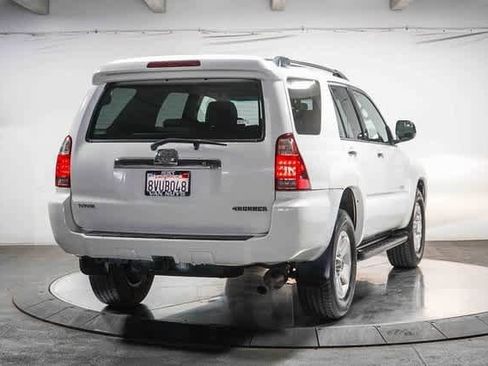 Used 2006 Toyota 4Runner SR5 image 4