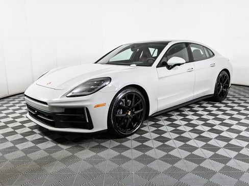 New 2025 Porsche Panamera RWD image 1