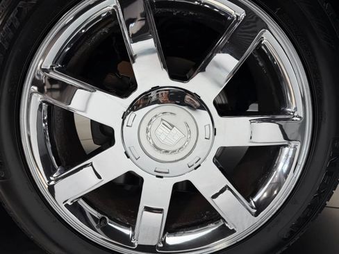 Used 2008 Cadillac Escalade AWD image 8