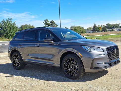 New 2026 Lincoln Corsair Reserve w/ Jet Appearance Package image 2