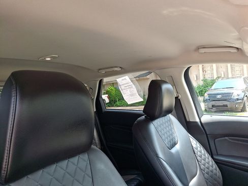 Used 2024 Ford Edge Titanium AWD/4WD image 18