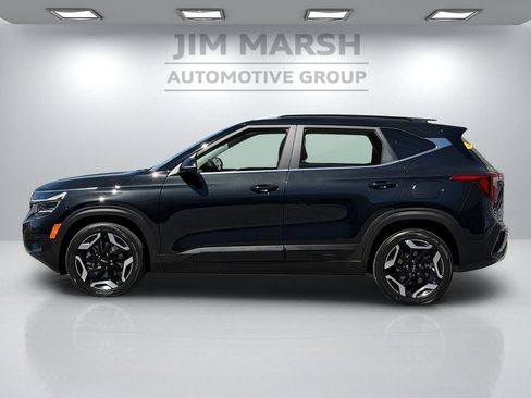 Used 2024 Kia Seltos SX w/ SX Sunroof Package AWD/4WD image 3