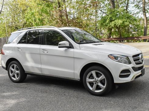 Used 2019 Mercedes-Benz GLE 400 4MATIC image 12