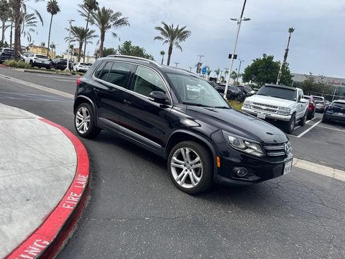 Used 2016 Volkswagen Tiguan SE FWD image 38