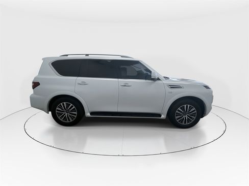 Used 2021 Nissan Armada SL w/ Captain's Chairs Package image 9