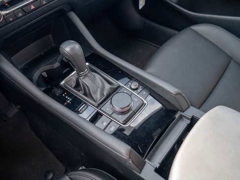 Used 2023 MAZDA MAZDA3 s FWD image 20