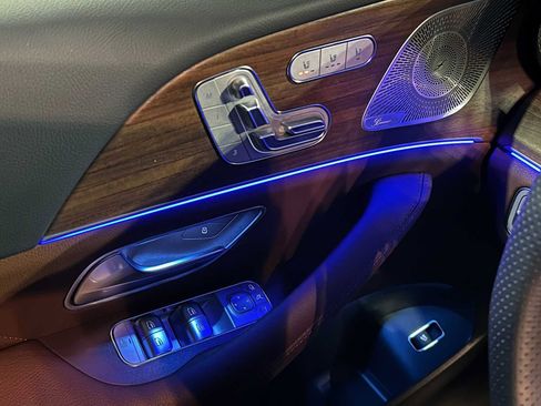 New 2026 Mercedes-Benz GLS 450 4MATIC image 35