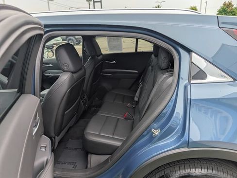 Used 2025 Cadillac XT4 Premium Luxury AWD/4WD image 12