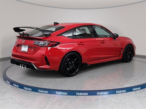Used 2023 Honda Civic Type R image 4
