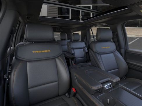 New 2025 Ford Expedition Tremor image 10