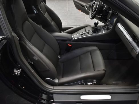 Used 2018 Porsche 911 Carrera S RWD image 20