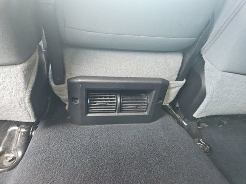 Used 2019 RAM 1500 Classic SLT RWD image 20
