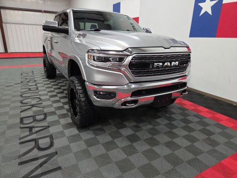 Used 2019 RAM 1500 Limited AWD/4WD image 17