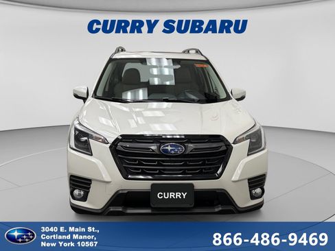 Used 2023 Subaru Forester Limited AWD/4WD image 8
