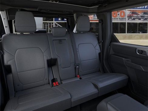 New 2025 Ford Bronco Outer Banks image 11