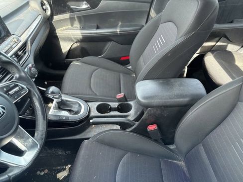 Used 2019 Kia Forte S image 10