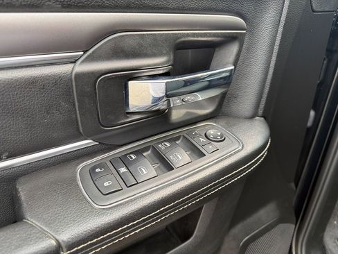 Used 2022 RAM 1500 Classic Warlock AWD/4WD image 32