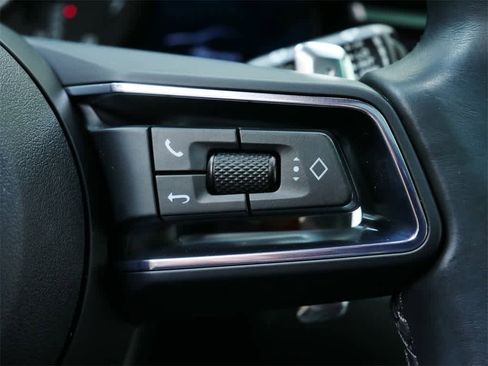 Used 2023 Porsche Macan Turbo image 20