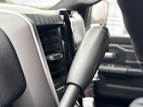 New 2026 RAM 2500 Big Horn AWD/4WD image 29